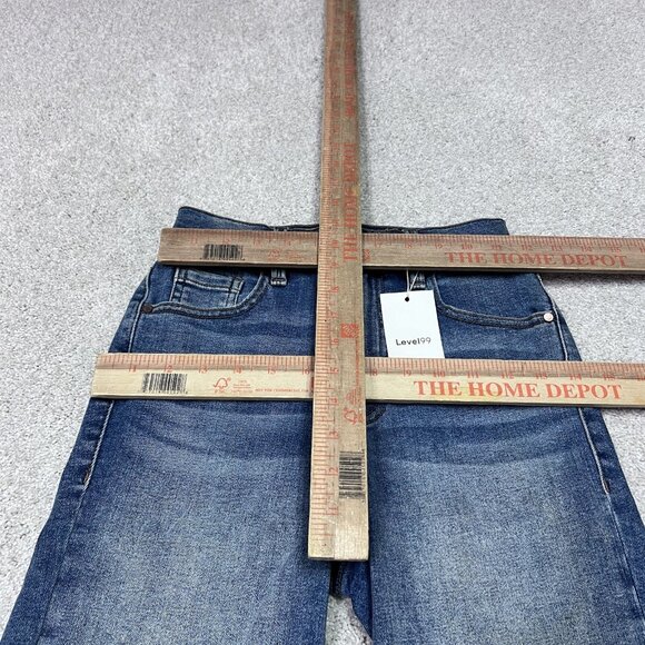 Level99 Shorts Women’s Blue Denim Pockets Size 24 NWT - Picture 2 of 11